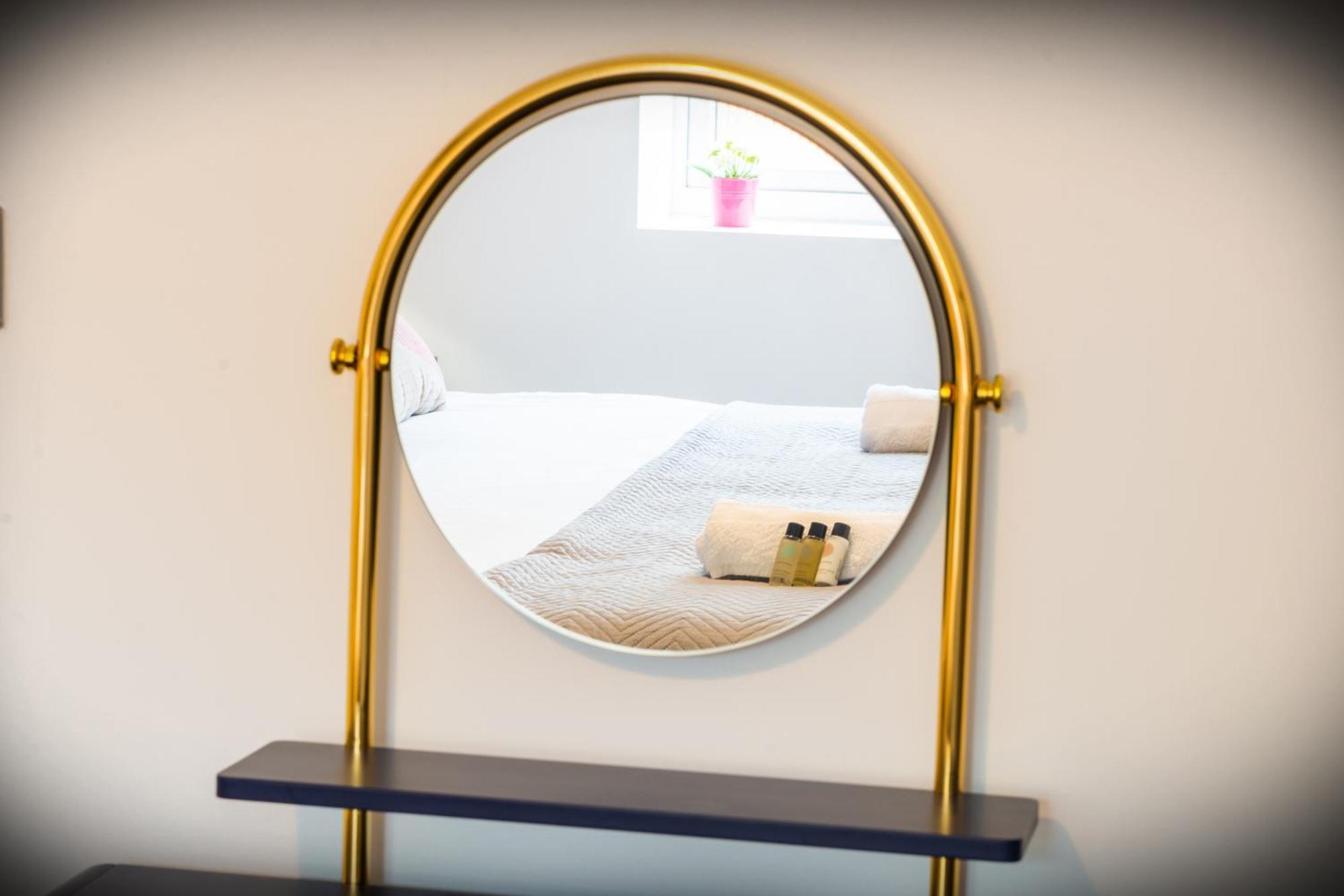 The 'Pinky' - Beautiful 1 Bed Apartment In Hatfield - Free Parking - Near Uni & Business Park - Big Savings On Long Stays Luaran gambar